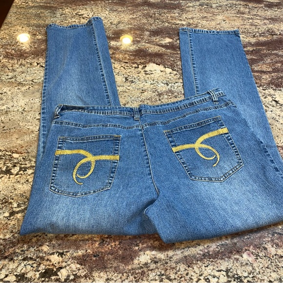 Hot Bottoms Size 22 Medium Blue Straight Leg Stretchy Plus Size Jeans - Picture 5 of 7